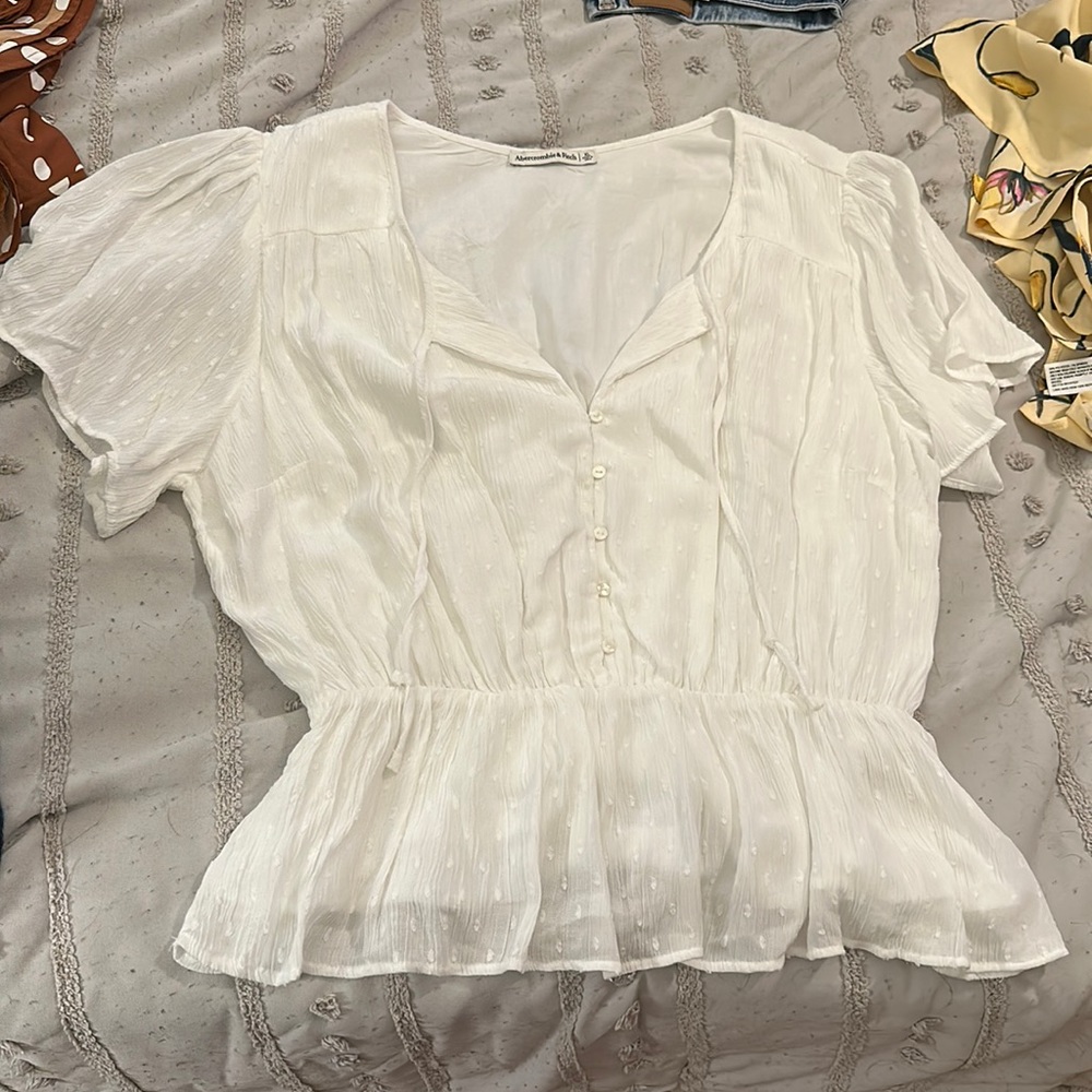 Abercrombie and fitch peplum blouse